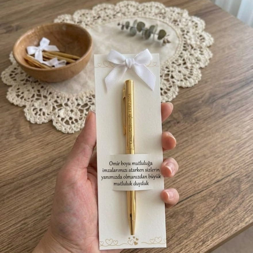 Personalisierter Gold Metall Kugelschreiber mit Gravur – Gastgeschenk Hochzeit – Name & Hochzeitsdatum