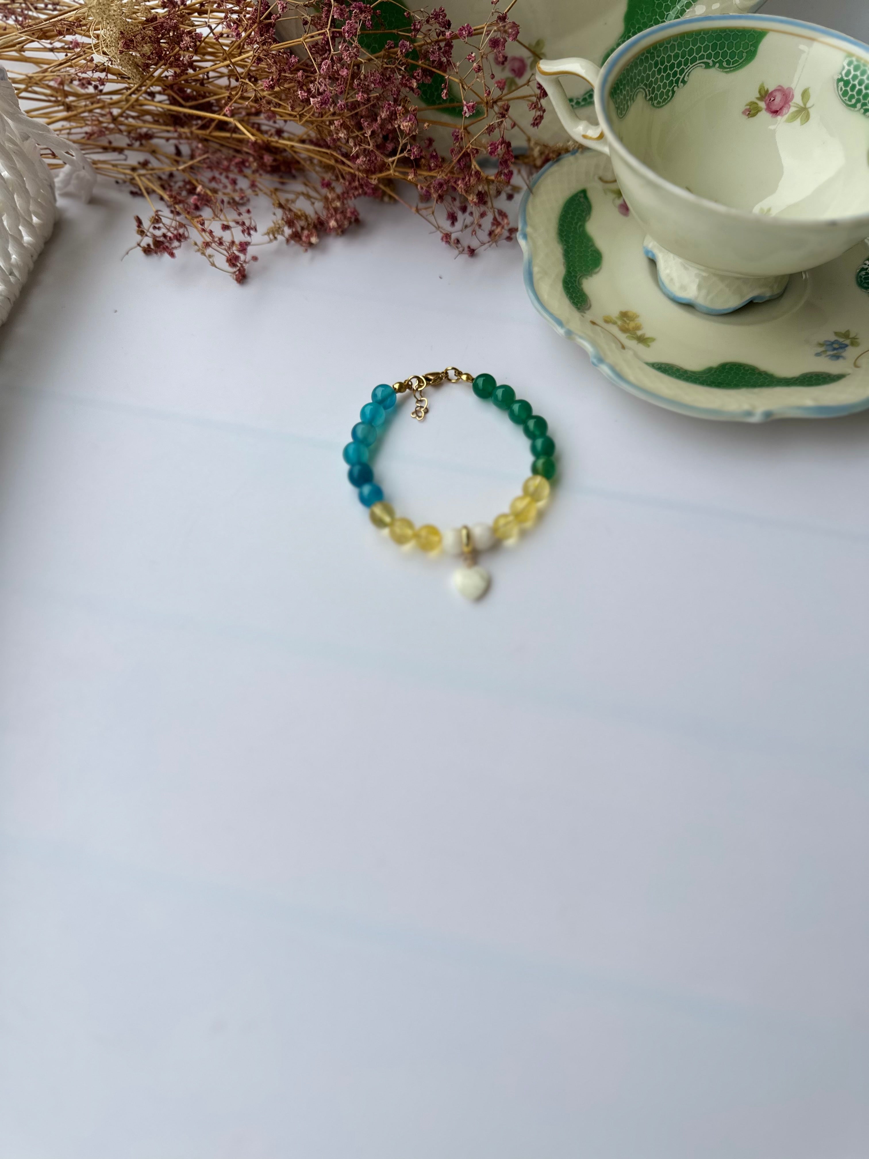 Naturstein Armband mit Edelstahl Details – Verstellbar