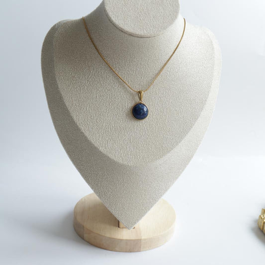 Lapis Lazuli Halskette – Natürlicher Edelstein-Schmuck