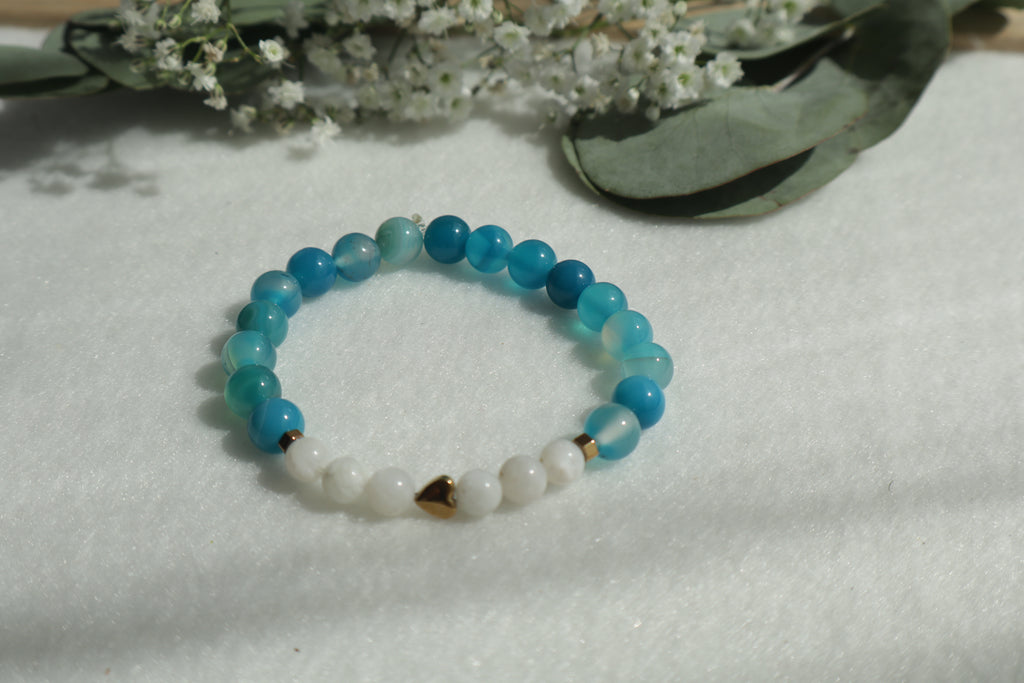 Zeitlose Naturstein Armbänder – Elastisch & Individuell