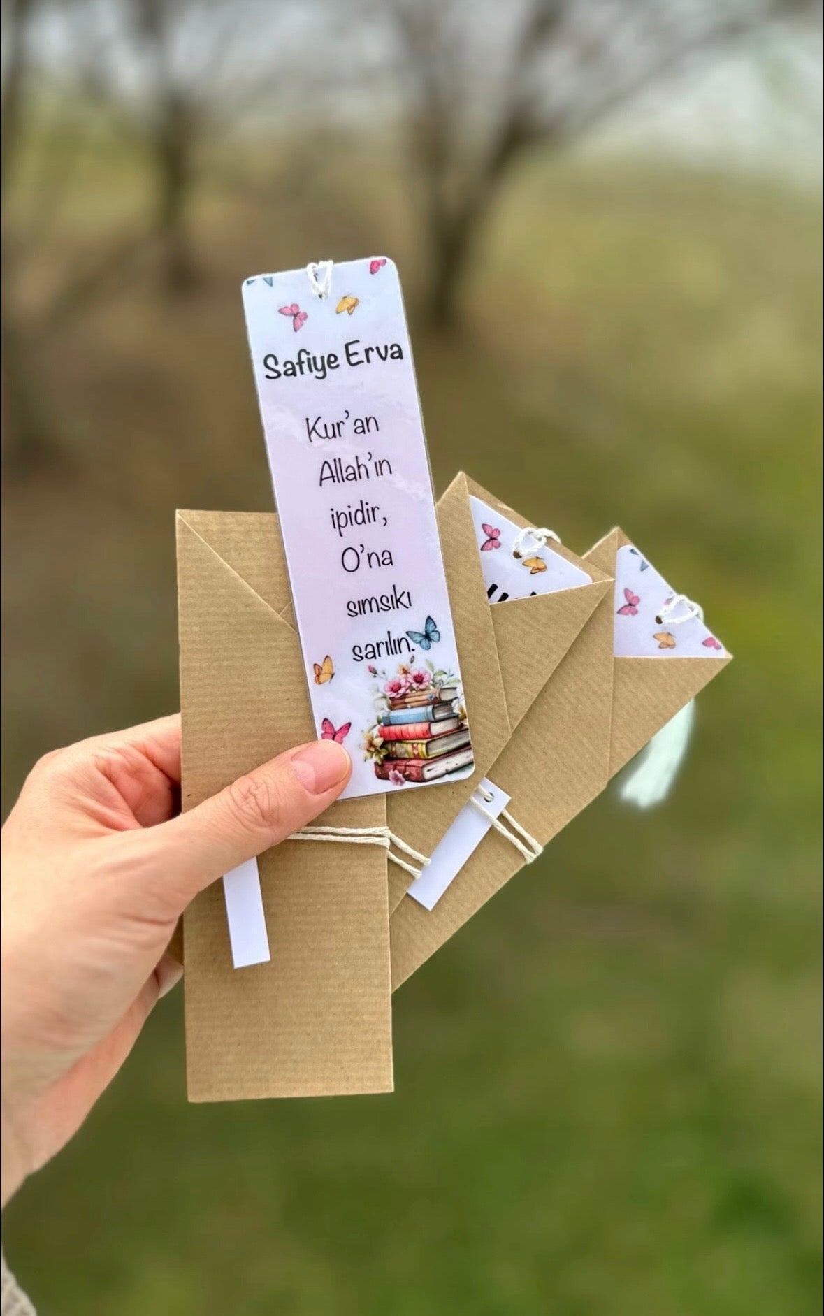 Schmetterlingsgarten – Personalisierbares Lesezeichen