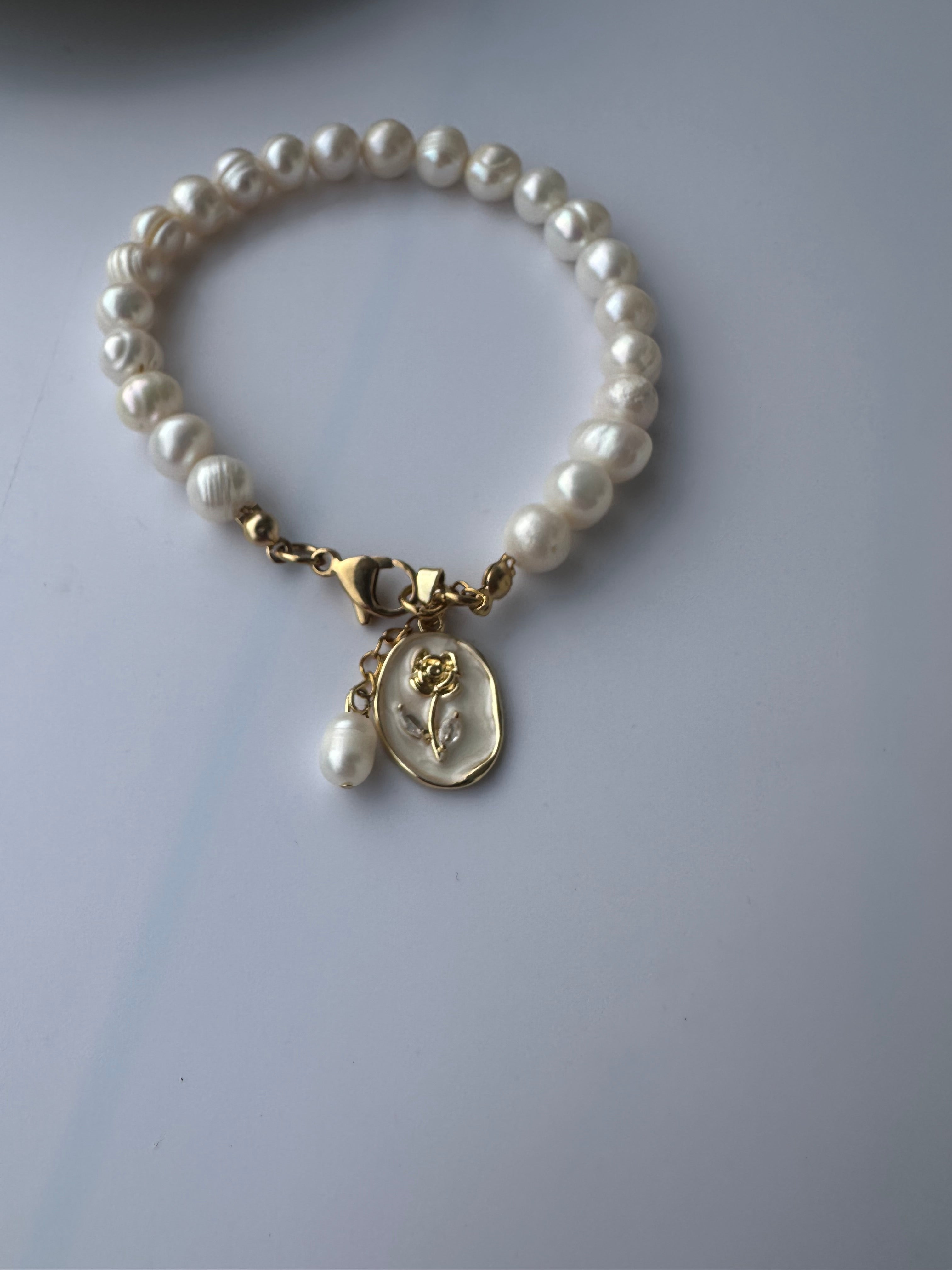 Florantia – Süßwasserperlen Armband