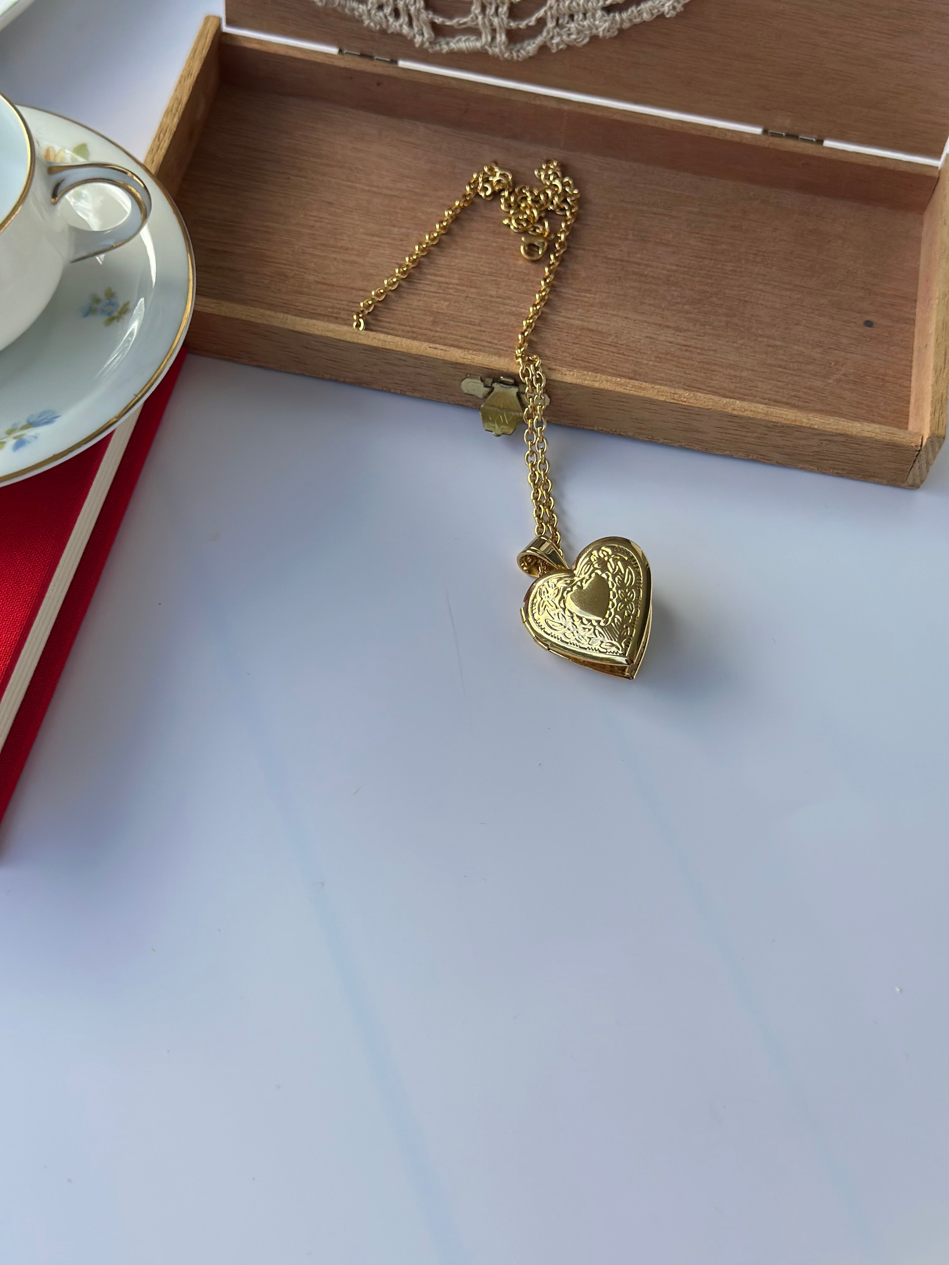 Herz Foto Medaillon Kette – Edelstahl | Personalisierbarer Anhänger