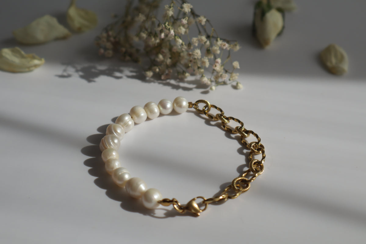Aria – Süßwasserperlen Armband