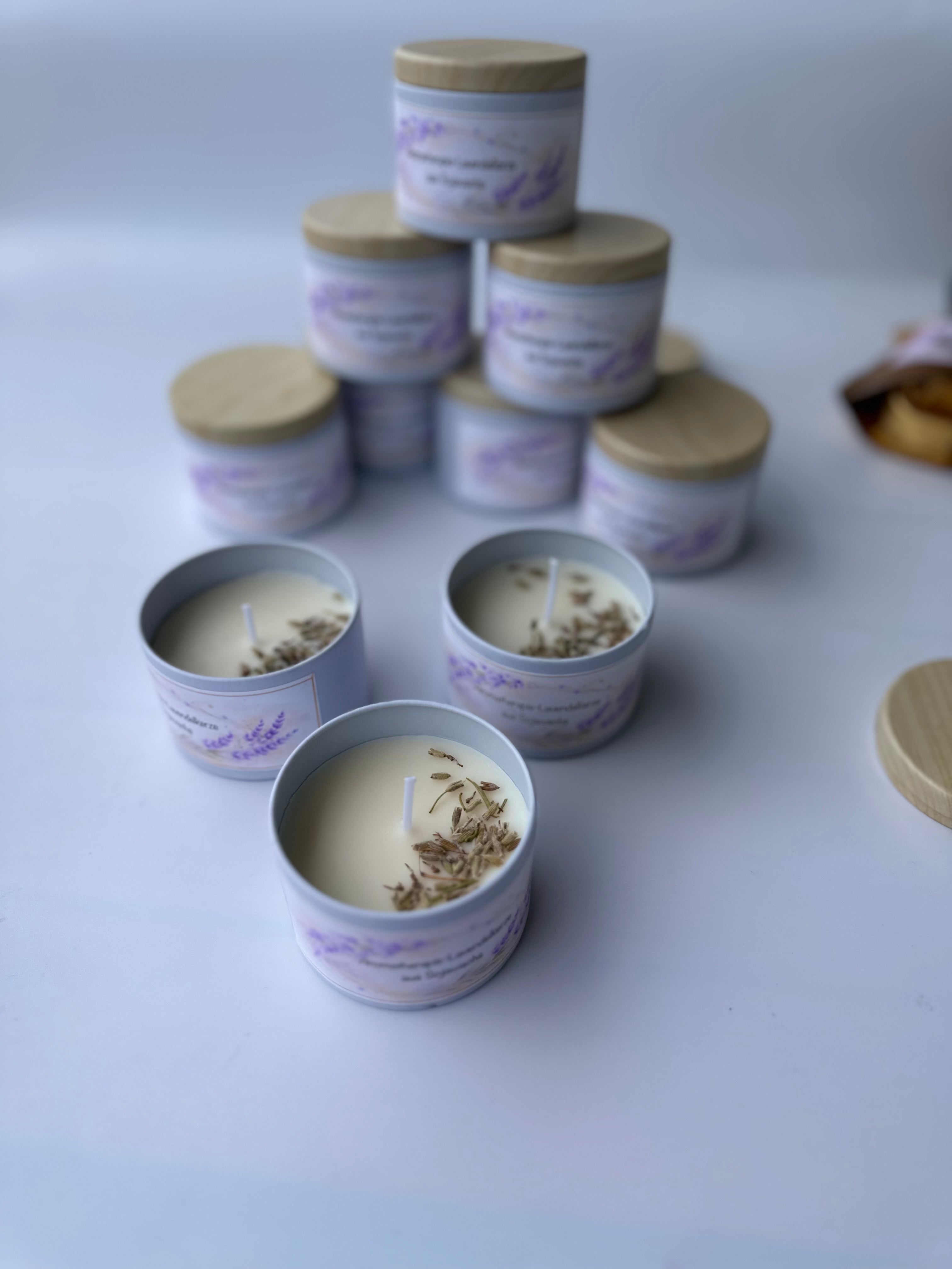 Lavendel Aromatherapie Sojawachskerze (100 g) – Handgemachte Duftkerze im Dosenbehälter