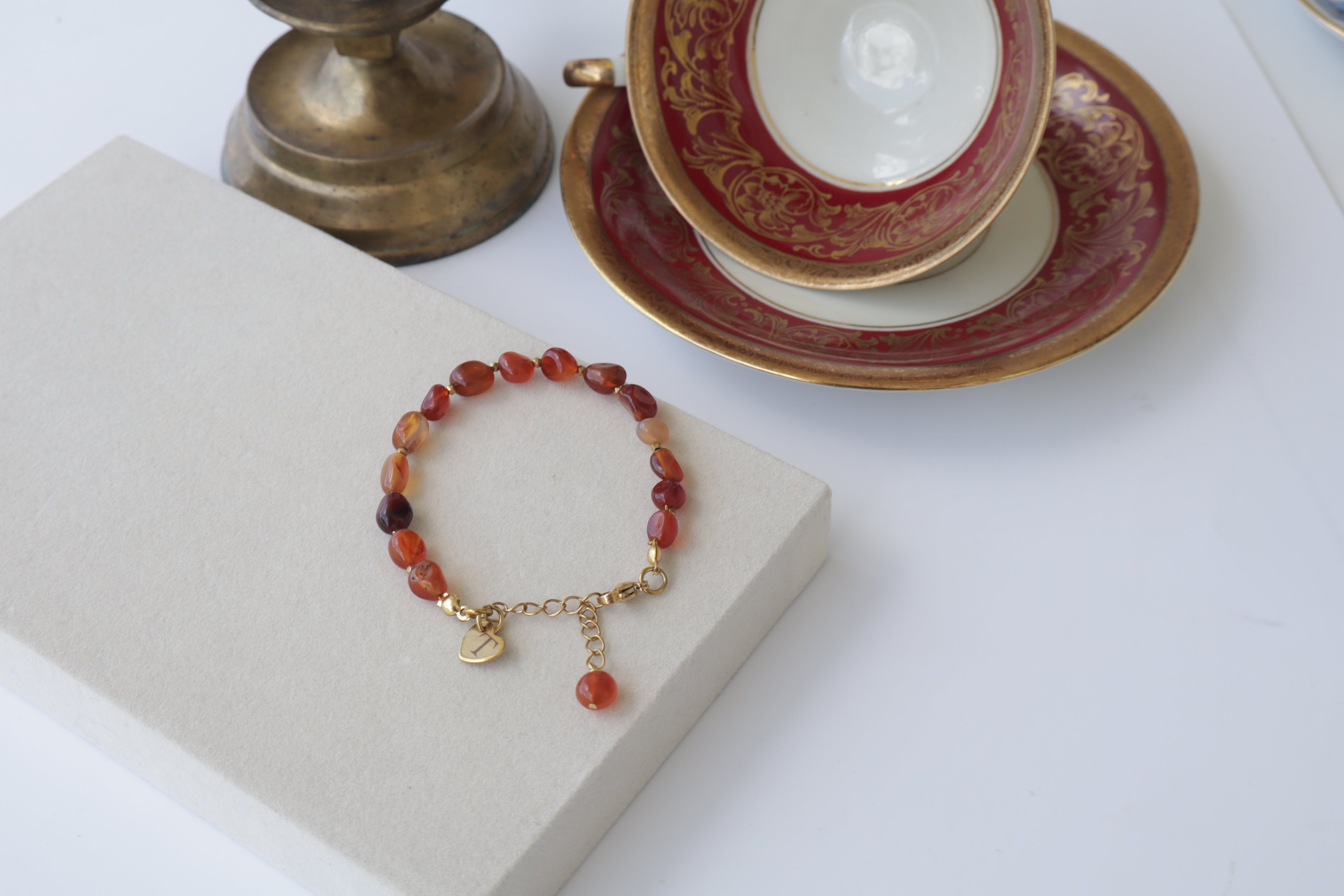 Nazenin – Personalisiertes Armband aus echtem Achat