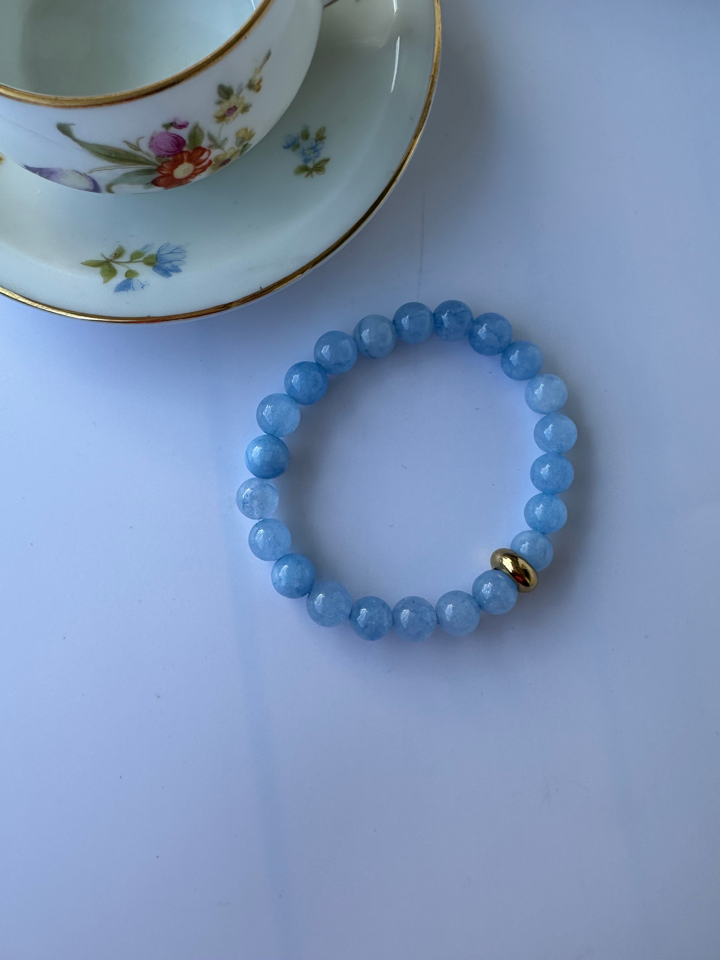 Zeitlose Naturstein Armbänder – Elastisch & Individuell