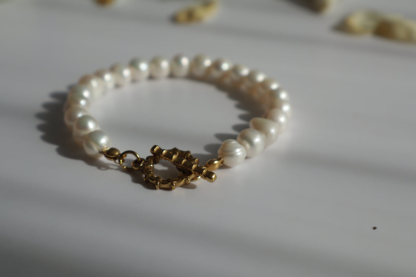 Elara – Personalisiertes Süßwasserperlen Armband