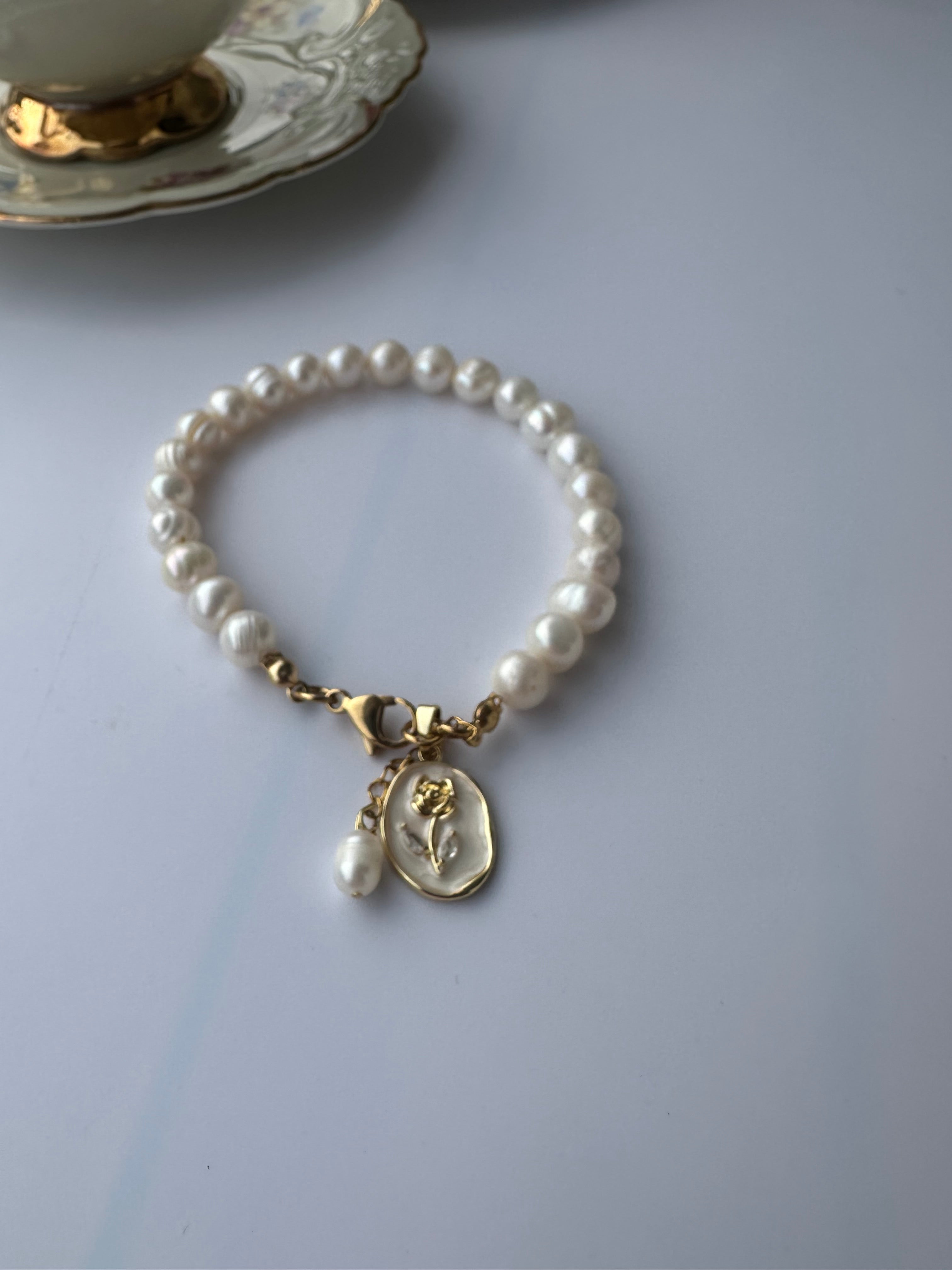 Florantia – Süßwasserperlen Armband