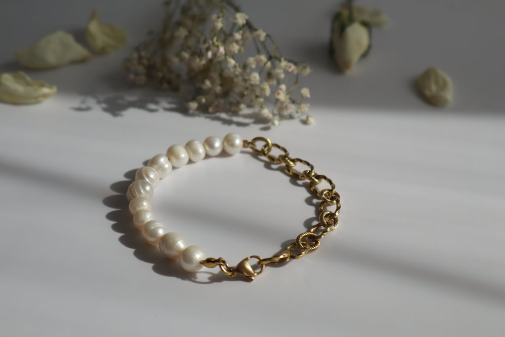 Aria – Süßwasserperlen Armband