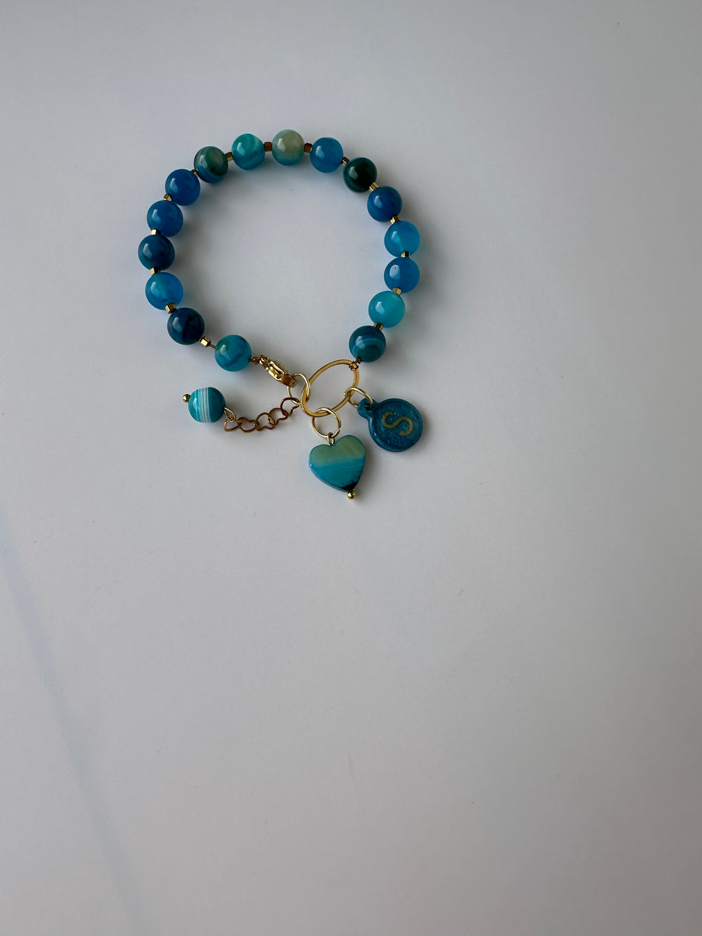 Naturstein Armband mit Edelstahl Details – Verstellbar