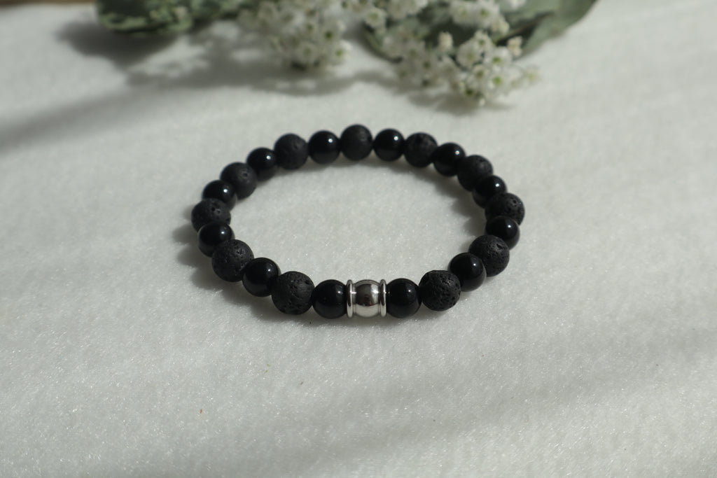 Zeitlose Naturstein Armbänder – Elastisch & Individuell