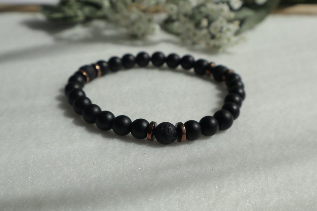 Zeitlose Naturstein Armbänder – Elastisch & Individuell