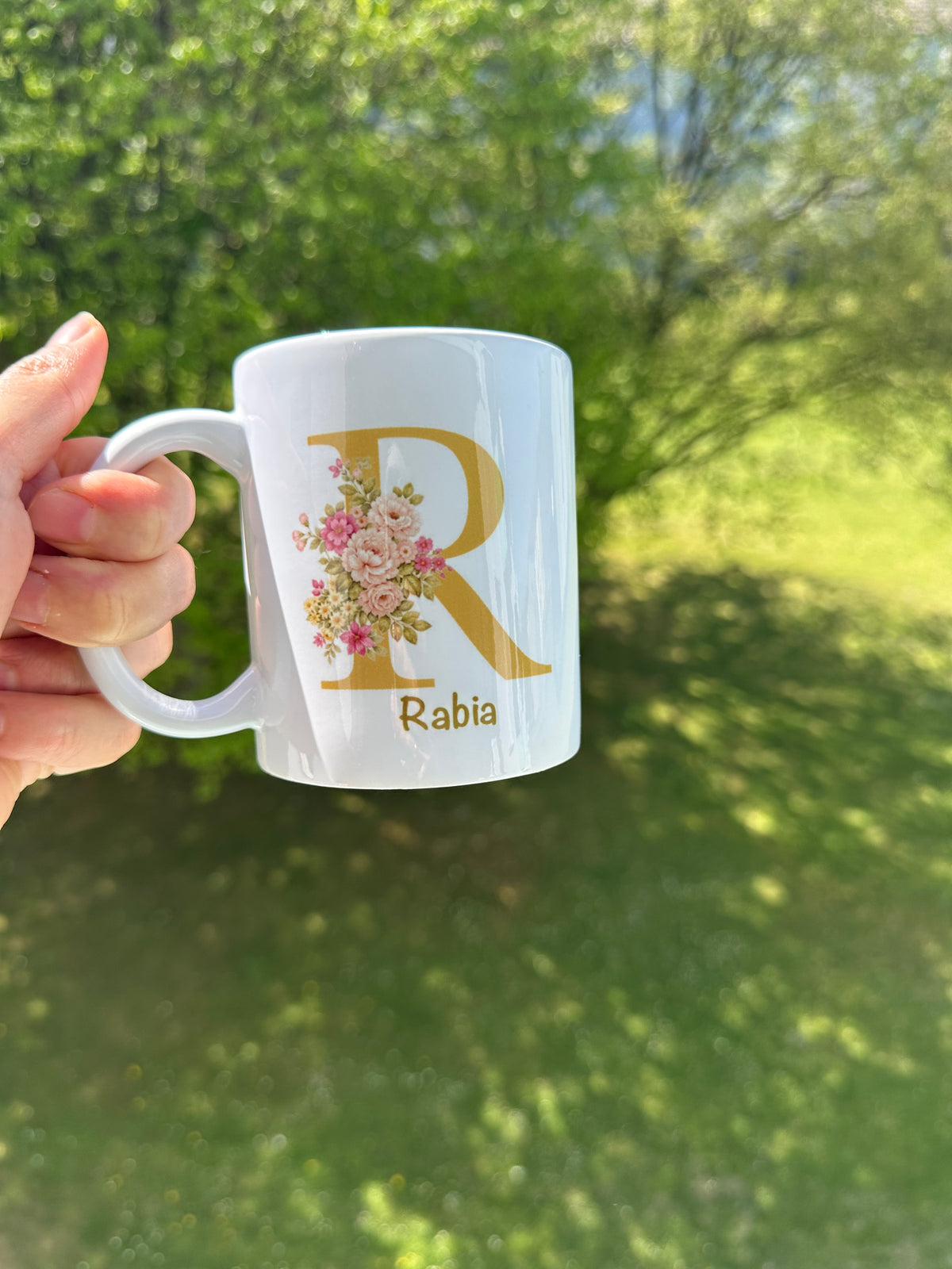 Tasse mit Blumen