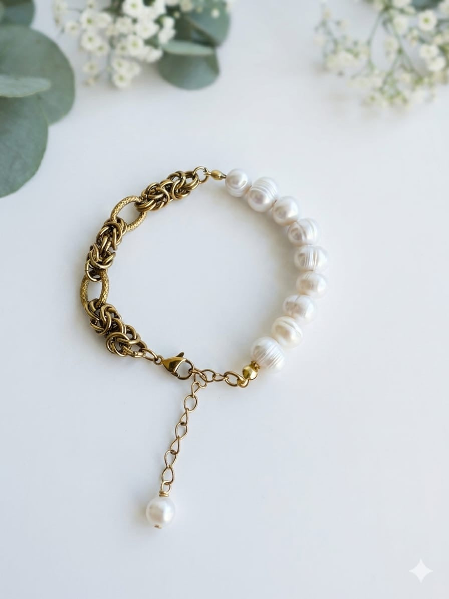 Noéline – Süßwasserperlen Armband