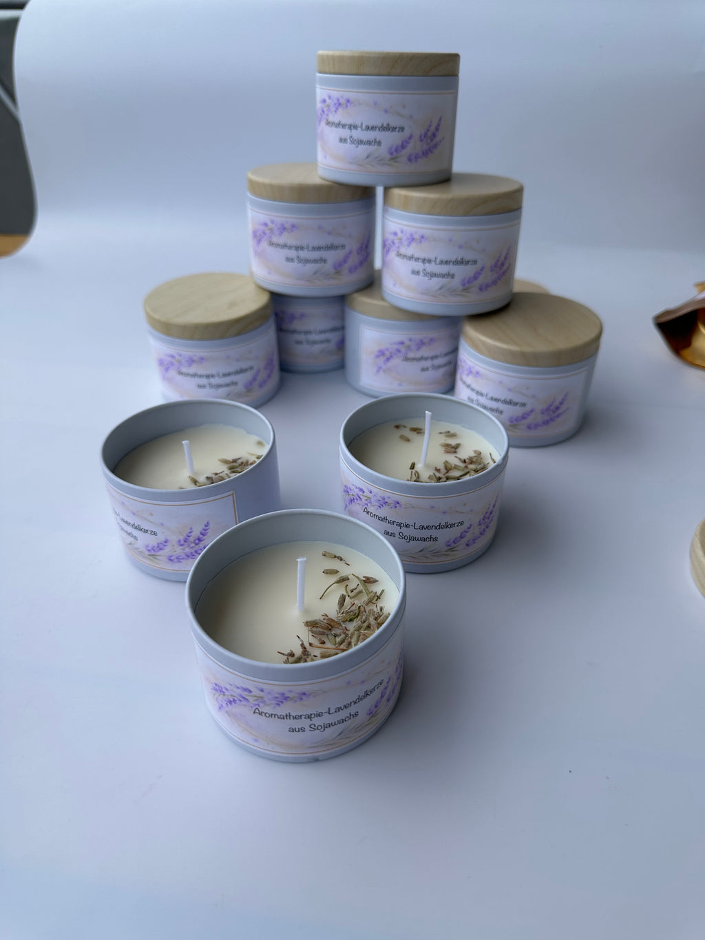 Lavendel Aromatherapie Sojawachskerze (100 g) – Handgemachte Duftkerze im Dosenbehälter