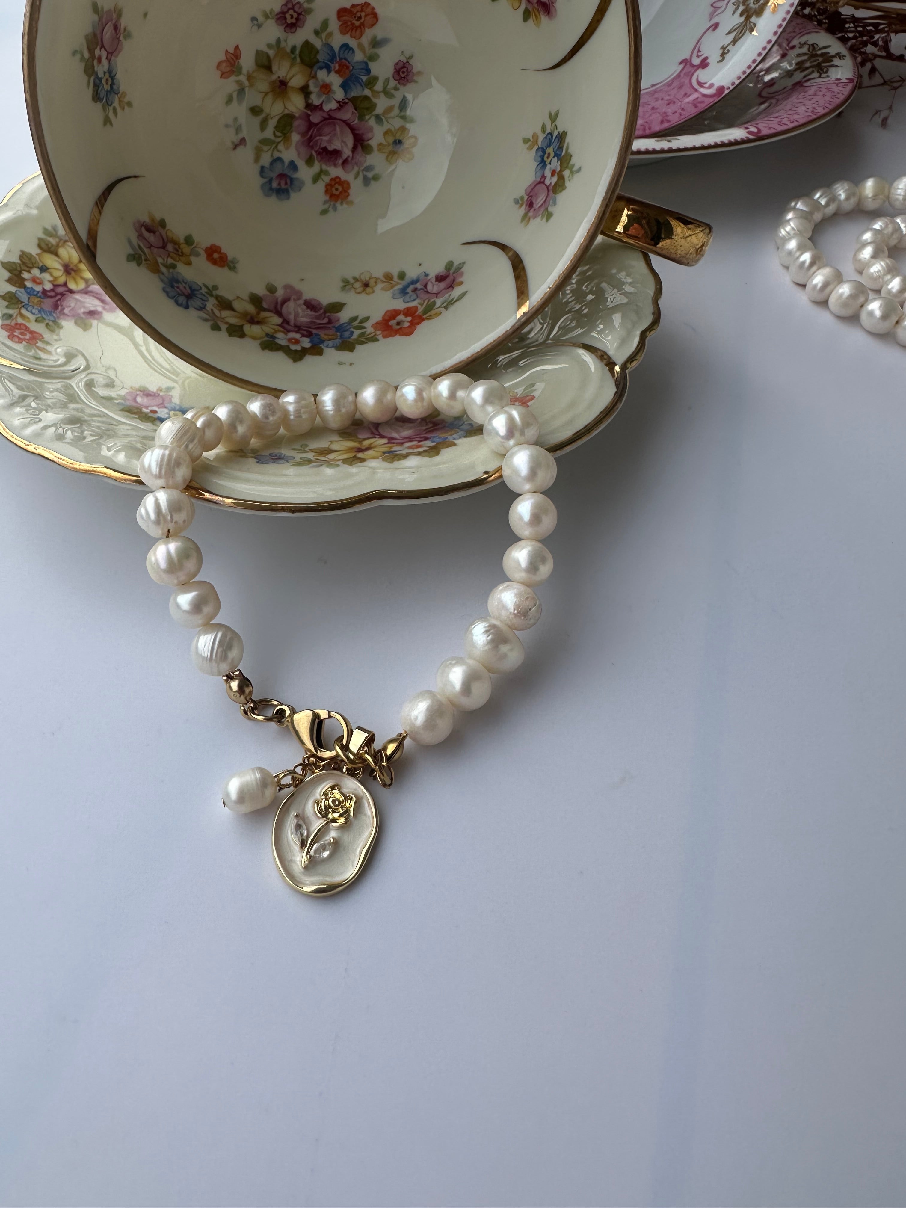 Florantia – Süßwasserperlen Armband