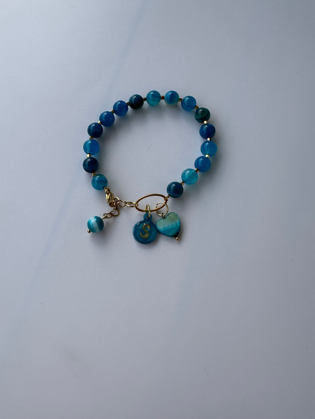 Naturstein Armband mit Edelstahl Details – Verstellbar