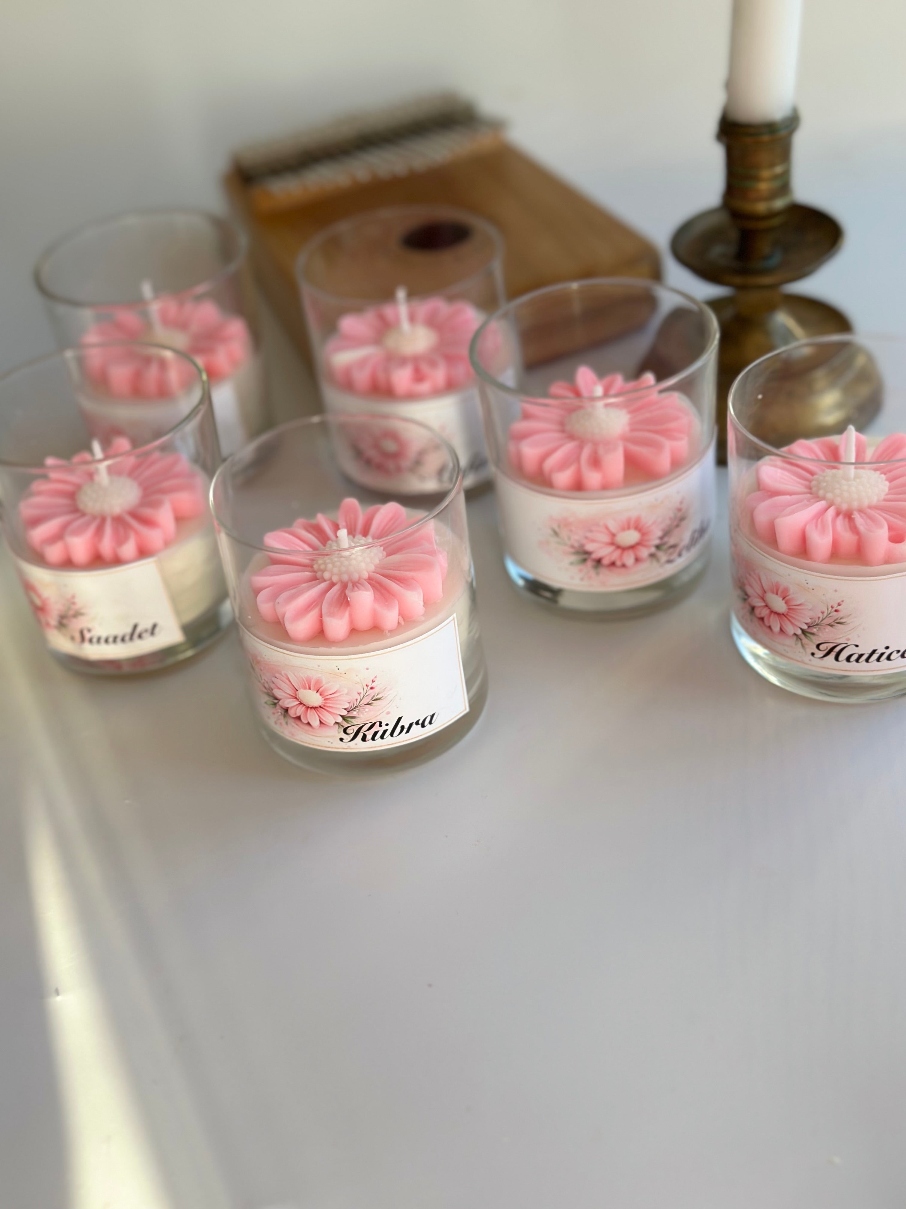 Personalisierte Sojawachskerze mit Name – Handgemachtes Geschenk