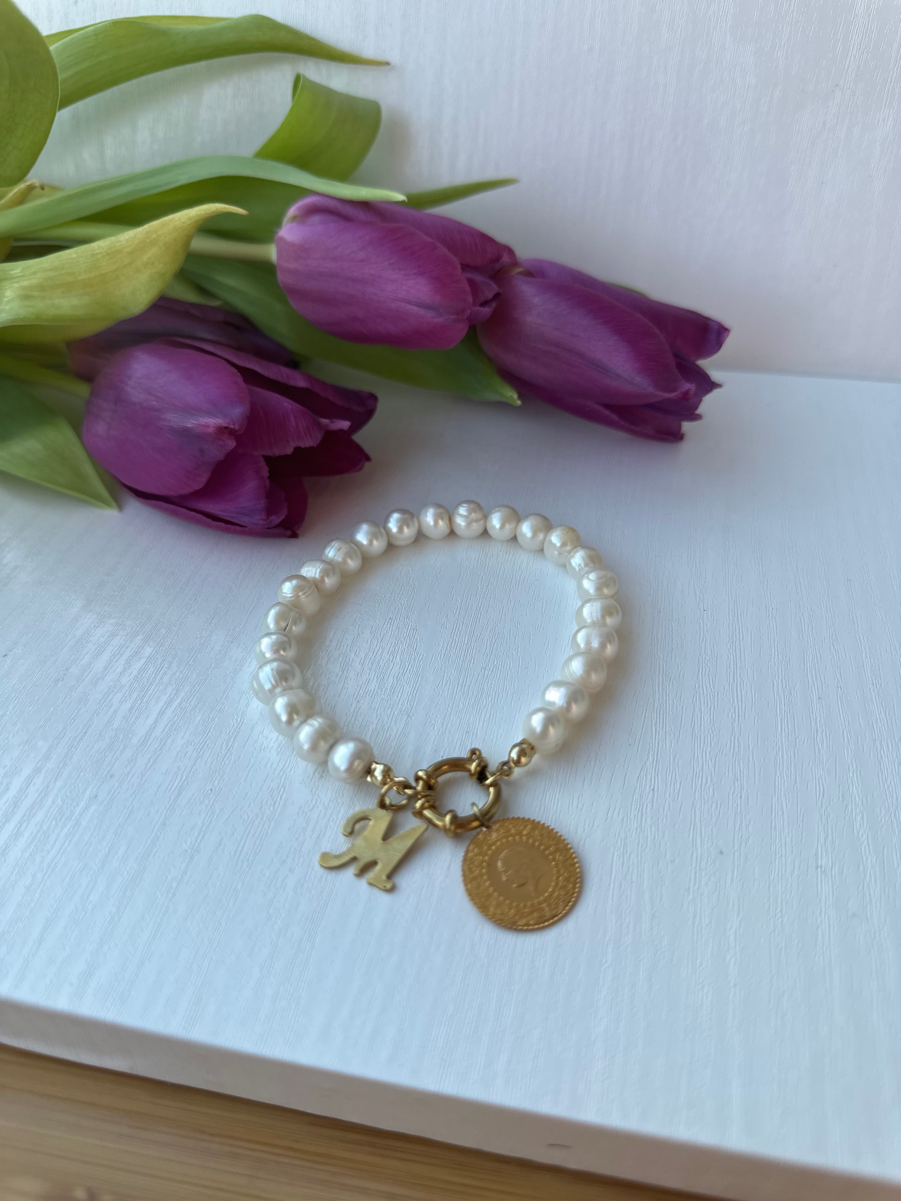 Memoris – Personalisiertes Süßwasserperlen Armband