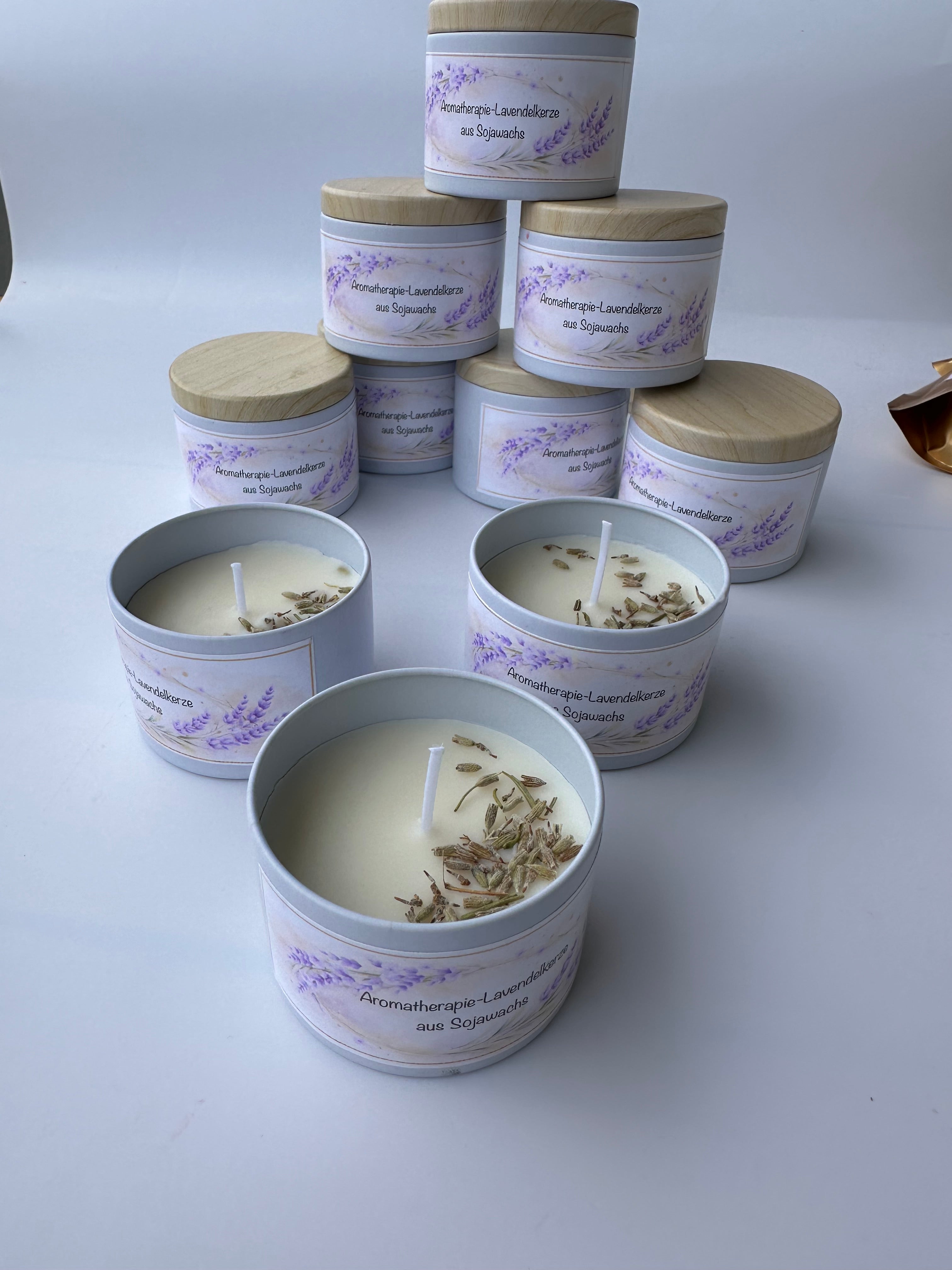 Lavendel Aromatherapie Sojawachskerze (100 g) – Handgemachte Duftkerze im Dosenbehälter