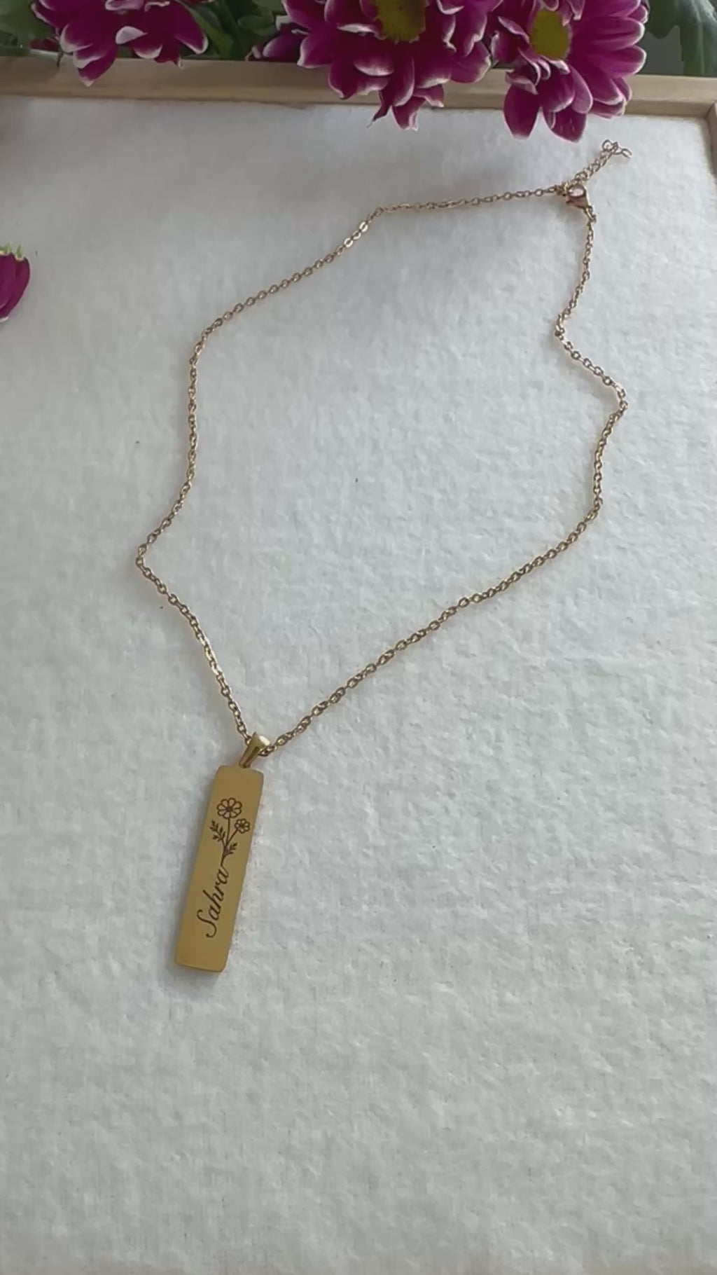 Personalisierte Geburtsblumen-Kette aus Edelstahl